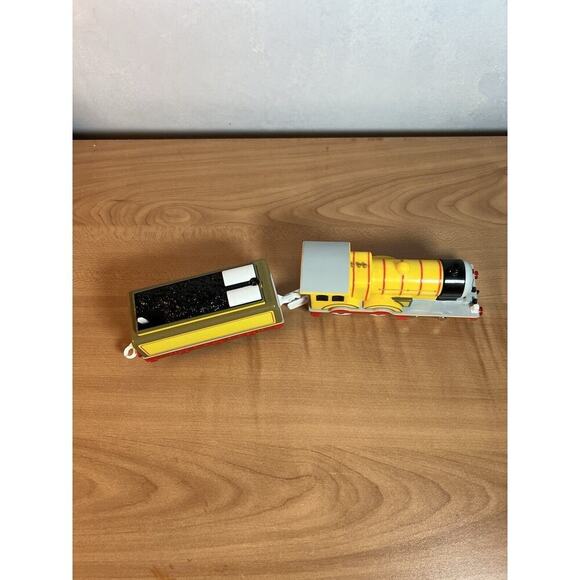 2009 Thomas & Friends Trackmaster MOLLY Train Engine and Motorized Tender TOMY - Picture 5 of 8